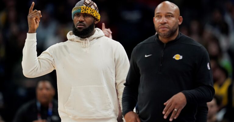 La mala noticia que recibió LeBron James en los Lakers :: Olé
