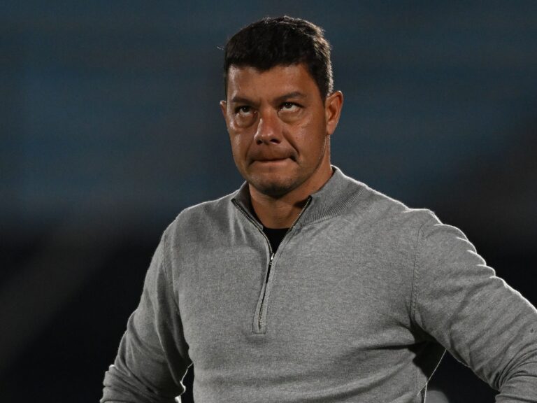 Sebastián Battaglia tiró munición gruesa contra Boca: “Yo no me fui del club, a mí me sacaron"