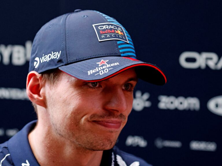Qué dijo Max Verstappen sobre su posible salida de Red Bull ante el inminente alejamiento de Adrian Newey, el ingeniero estrella
